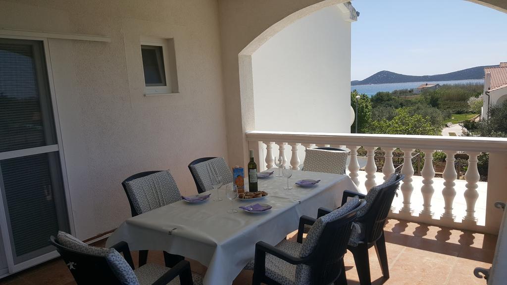 Adria Sun Apartments Vodice Luaran gambar