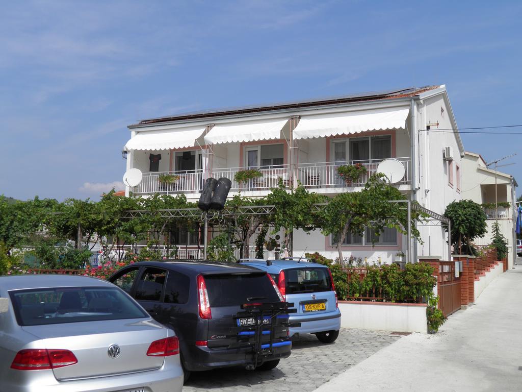 Adria Sun Apartments Vodice Luaran gambar