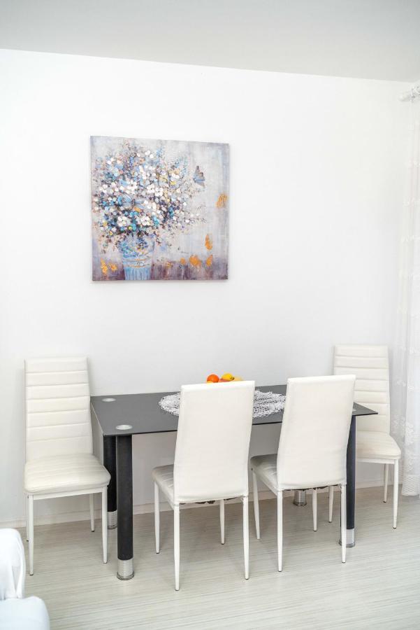 Adria Sun Apartments Vodice Luaran gambar